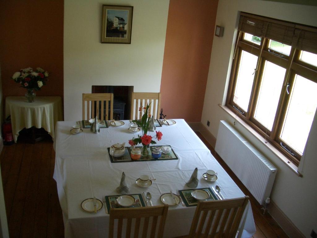 Homelea Bed And Breakfast Κάντεμπερι Εξωτερικό φωτογραφία